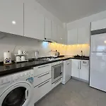 Apartment Caesar Blue Luxury 2 Bedroom Helena 45