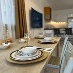 Caesar Blue Luxury 2 Bedroom Helena 45 *