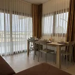 Apartment Caesar Blue Luxury 2 Bedroom Helena 45 Gastria