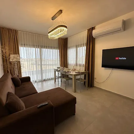 Caesar Blue Luxury 2 Bedroom Helena 45