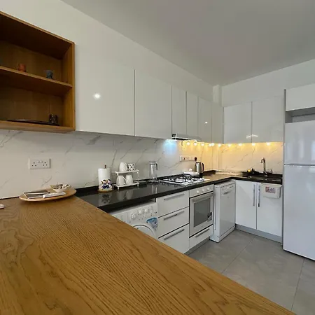 Apartment Sea Wiev In Luxury & - Helena By Myguest Cyprus