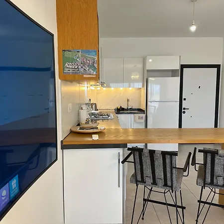 Caesar Blue Luxury 2 Bedroom Helena 45 Lägenhet *