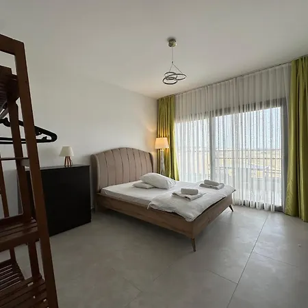 Lägenhet Caesar Blue Luxury 2 Bedroom Helena 45 Gastria