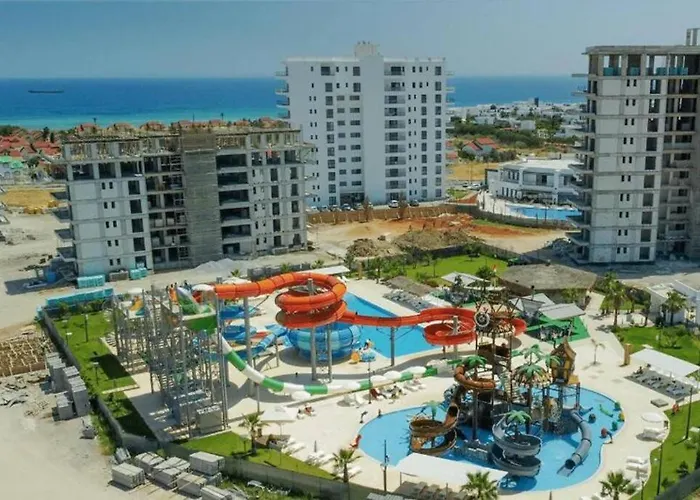 Caesar Blue Luxury 2 Bedroom Helena 45 *