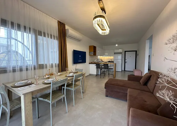 Caesar Blue Luxury 2 Bedroom Helena 45