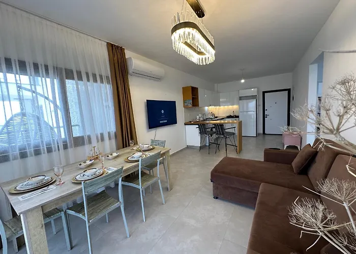 Caesar Blue Luxury 2 Bedroom Helena 45 Gastria
