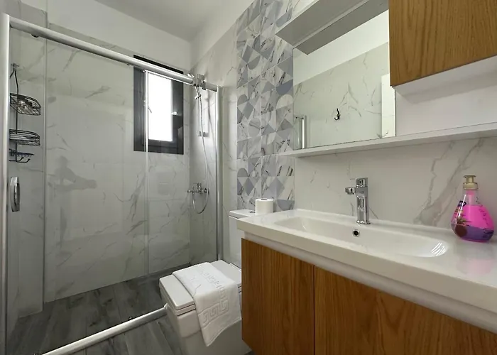 Caesar Blue Luxury 2 Bedroom Helena 45 Διαμέρισμα